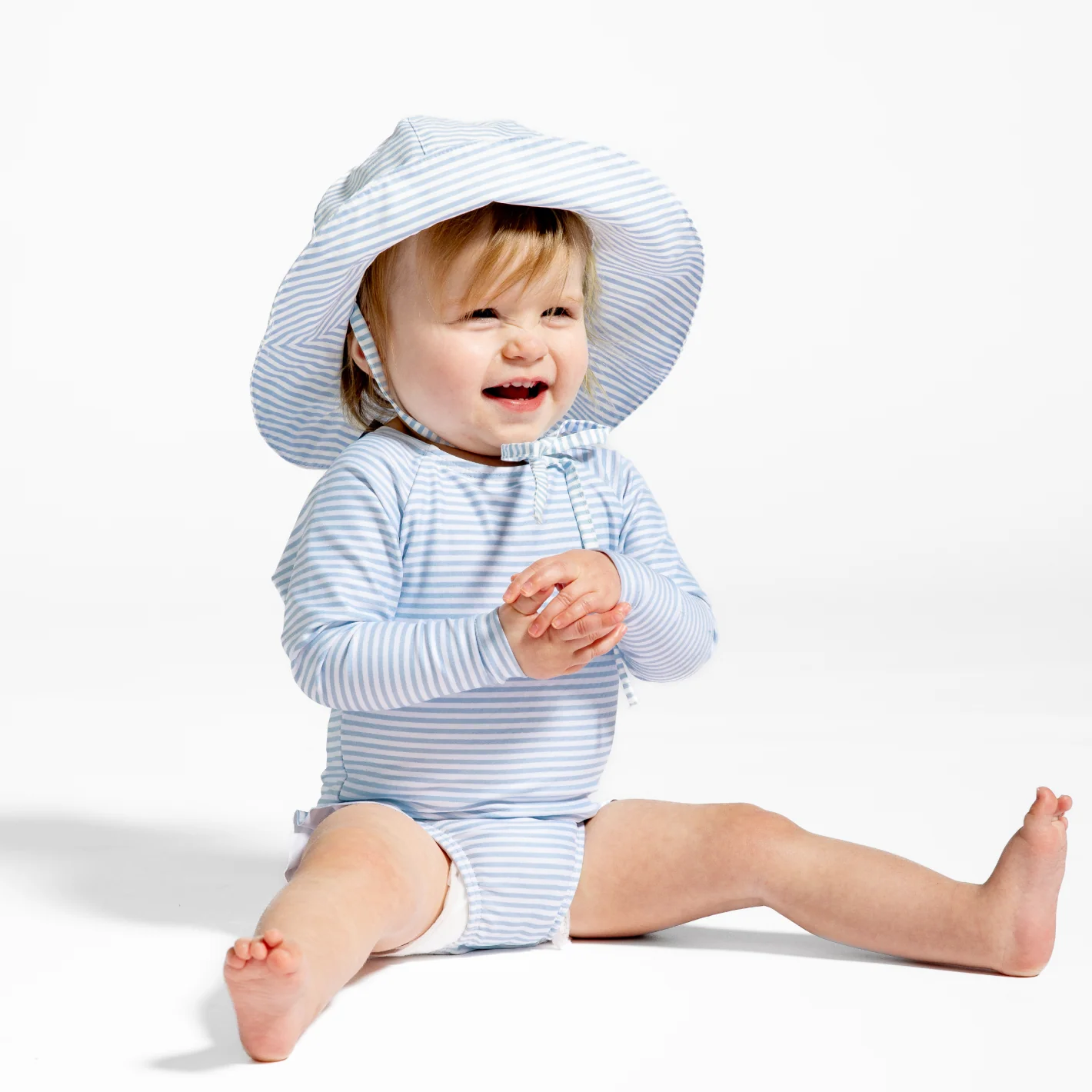 baby powder blue stripe sun hat - Image 4