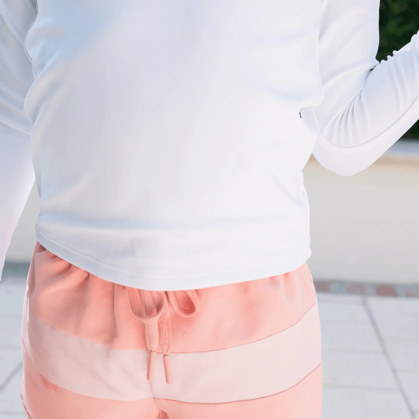 unisex crane white rashguard - Image 4