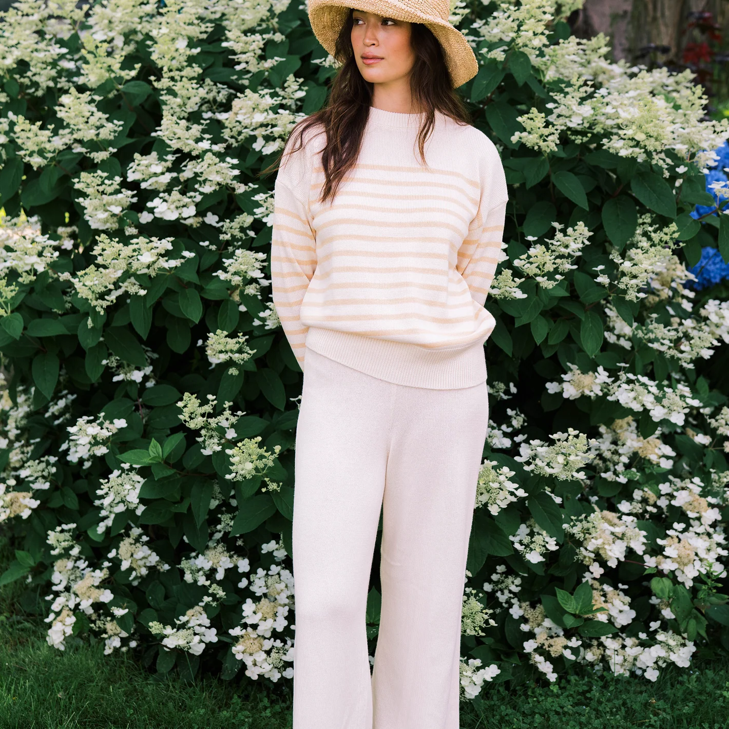 women's cream wide leg knit pant - Image 4