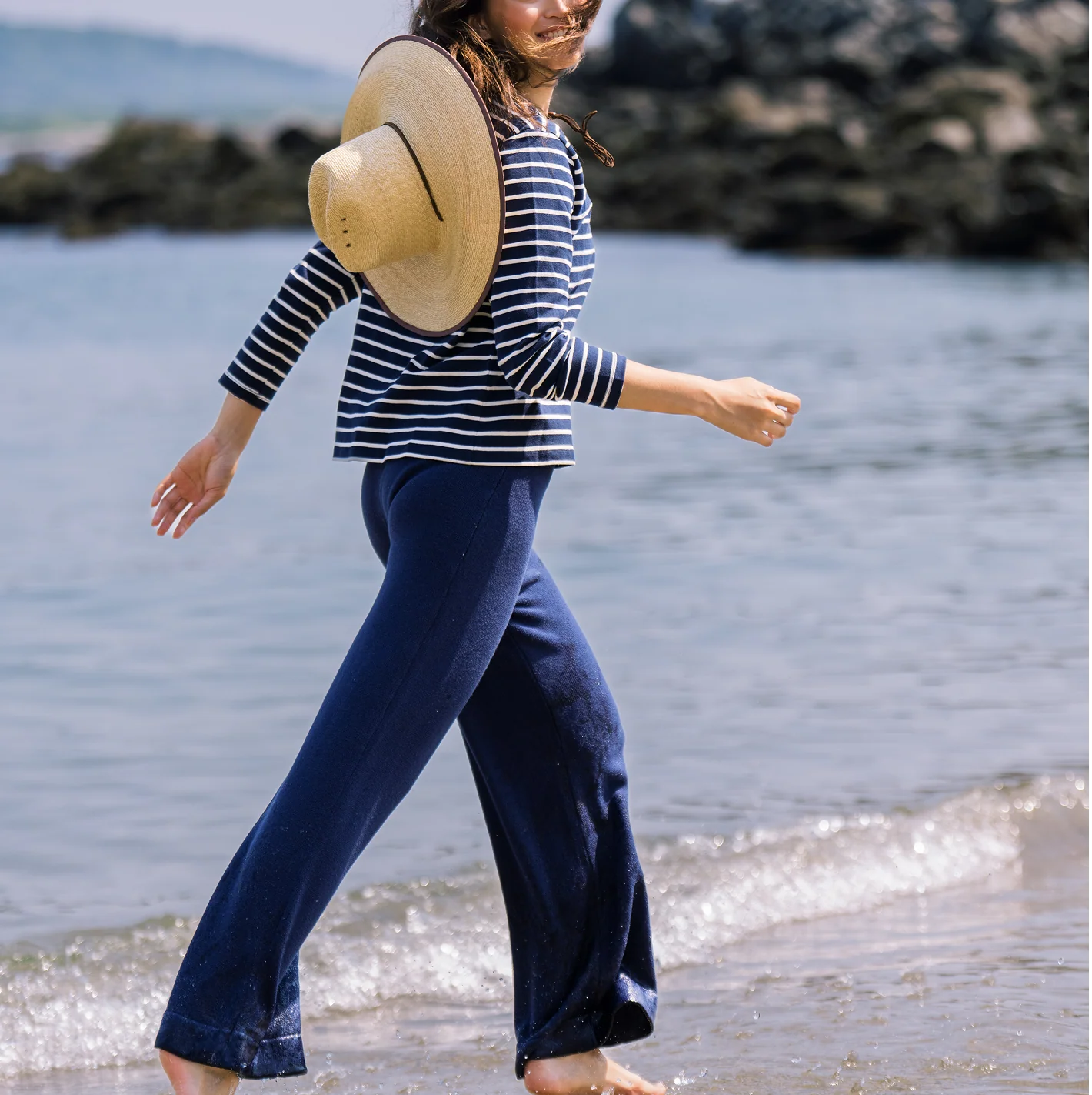 women's navy wide leg knit pant - Image 5